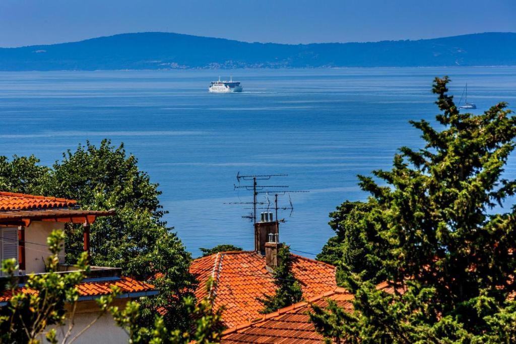 Luxury Apartments Near Bacvice Beach Split Exterior photo